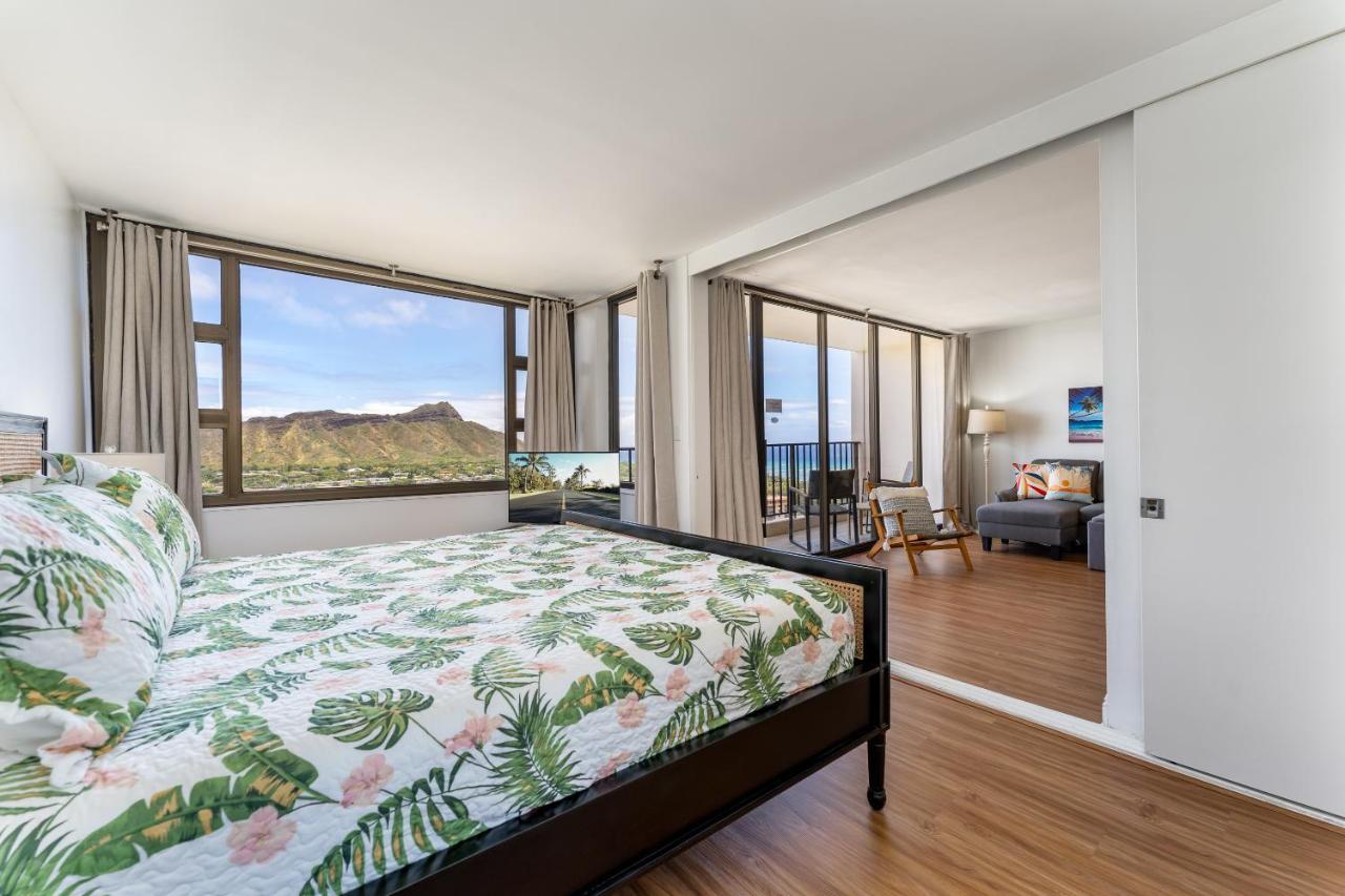Waikiki Banyan W-Ocean Views With Free Parking! Apartment Honolulu Exterior photo