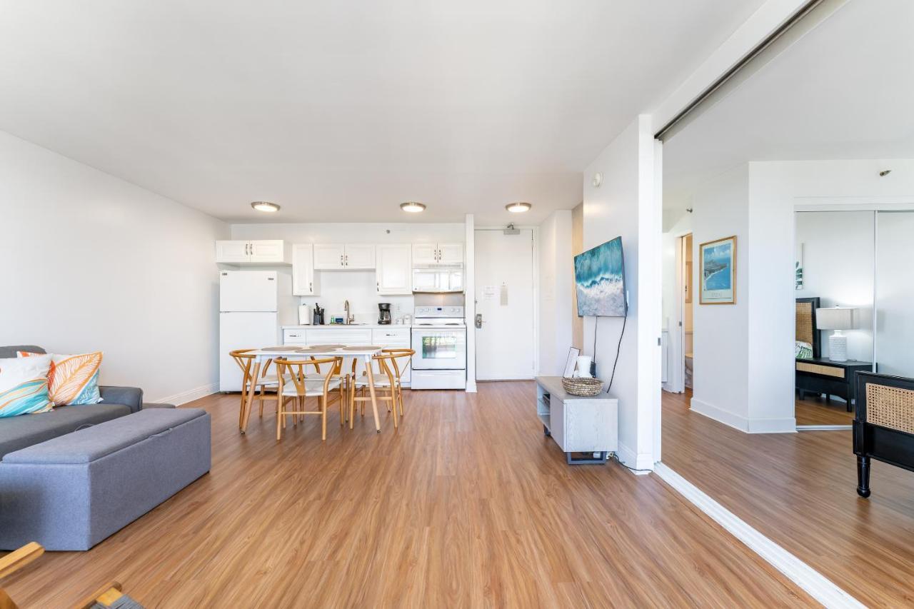 Waikiki Banyan W-Ocean Views With Free Parking! Apartment Honolulu Exterior photo